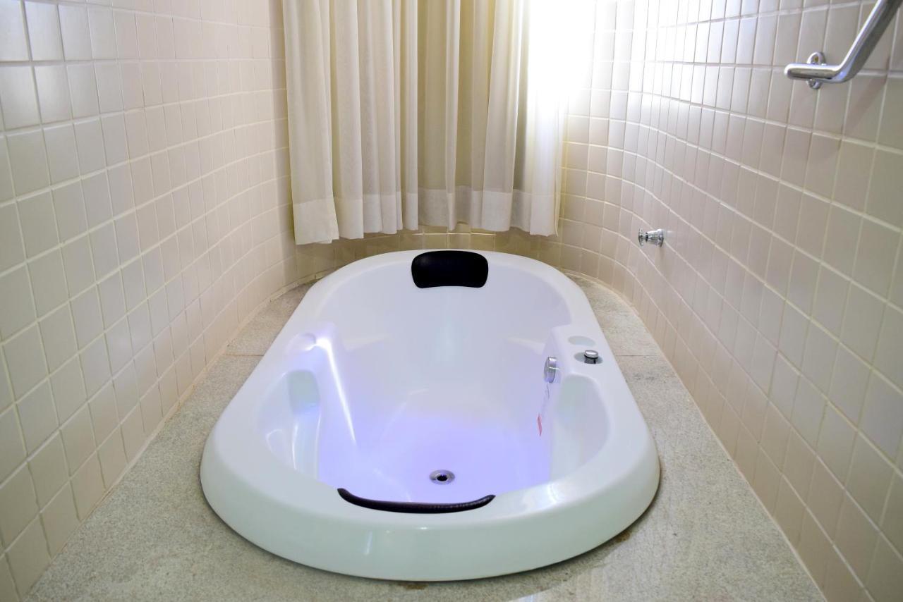 Hotel Hotsprings Oficial B3 4*
